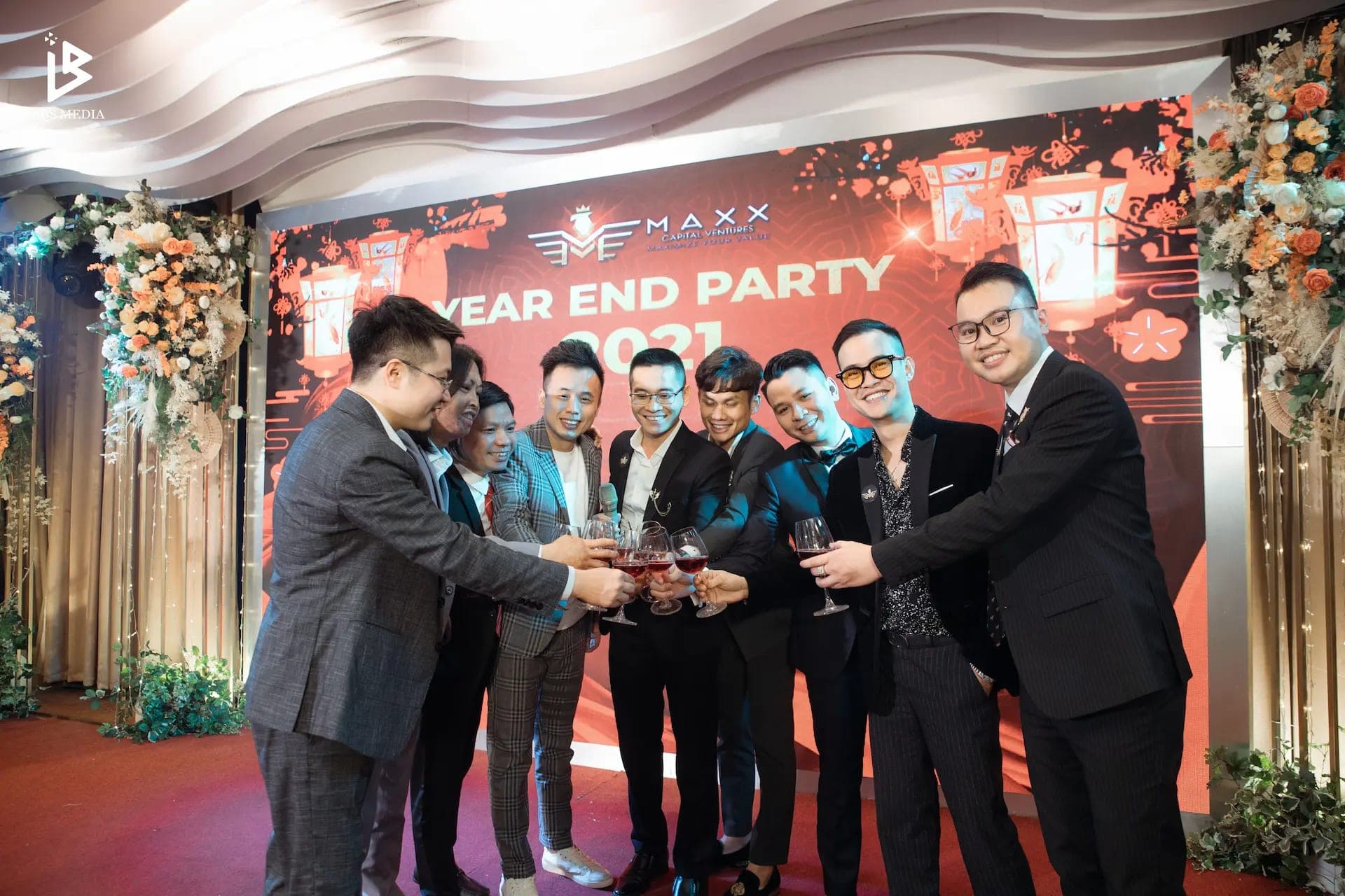 Year End Party / Tổng kết